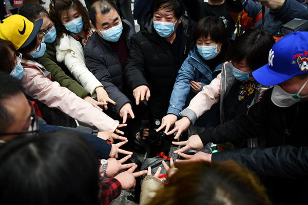 鹽城中健康復醫(yī)院為一線白衣天使點贊！165支醫(yī)療隊19916人馳援湖北！